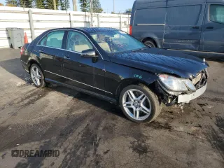 2011 Mercedes-Benz E 550 Luxury with VIN WDDHF7CBXBA289396, listed as a Copart auction lot 51108115 with 45,204 mi miles and Salvage Title. Bid and sale history available at DreamBid. Image 4.