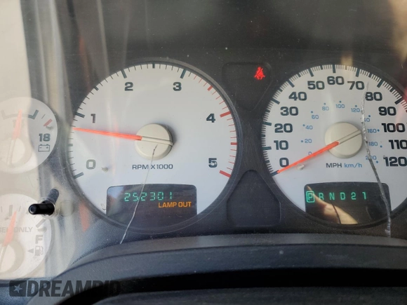 2005 Dodge Ram 2500 SLT with VIN 3D7KS28C95G857875, listed as a Copart auction lot 64624764 with 252,301 mi miles and Clean Title. Bid and sale history available at carsss.com. Image 9.