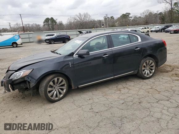 2013 Lincoln MKS z VIN 1LNHL9DKXDG612368, wystawiony jako Copart lot #48328215 z przebiegiem 108 788 mil mil oraz Szkoda całkowita • Salvage title. Historia ofert i sprzedaży dostępna na DreamBid. Obrazek 1.