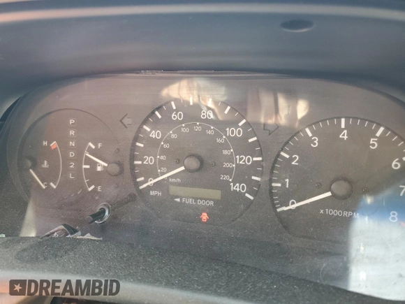 2001 Toyota Camry CE z VIN JT2BG22K410568101, wystawiony jako Copart lot #57184125 z przebiegiem Nie podano mil oraz Szkoda całkowita • Salvage title. Historia ofert i sprzedaży dostępna na DreamBid. Obrazek 9.