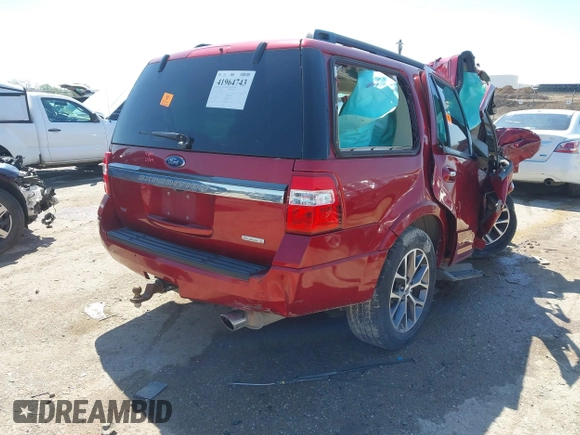 2017 Ford Expedition XLT with VIN 1FMJU1HT1HEA20832, listed as a IAAI auction lot 41964743 with Not provided miles and . Bid and sale history available at DreamBid. Image 4.