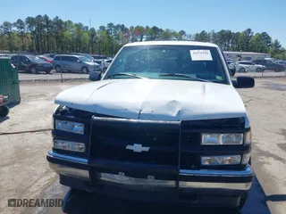 1997 Chevrolet Tahoe with VIN 1GNEK13R8VJ338626, listed as a IAAI auction lot 41976126 with 163,263 mi miles. Bid and sale history available at carsss.com. Image 6.