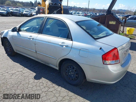 2009 Kia Spectra EX z VIN KNAFE221395666845, wystawiony jako IAAI lot #41721051 z przebiegiem 178 592 mil mil oraz . Historia ofert i sprzedaży dostępna na DreamBid. Obrazek 3.