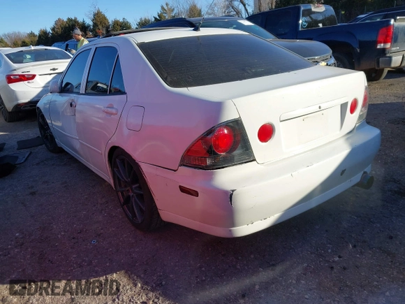 2001 Lexus IS with VIN JTHBD182810002006, listed as a IAAI auction lot 41487806 with 186,809 mi miles. Bid and sale history available at carsss.com. Image 3.