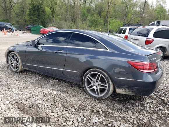 2014 Mercedes-Benz E 350 z VIN WDDKJ8JB3EF235278, wystawiony jako Copart lot #55638145 z przebiegiem 97 844 mil mil oraz Szkoda całkowita • Salvage title. Historia ofert i sprzedaży dostępna na DreamBid. Obrazek 2.