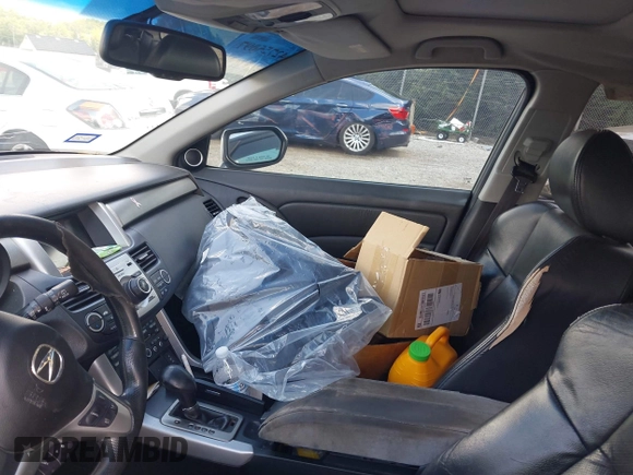 2008 Acura RDX Technology with VIN 5J8TB18558A006817, listed as a IAAI auction lot 42755097 with 173,713 mi miles and . Bid and sale history available at DreamBid. Image 5.