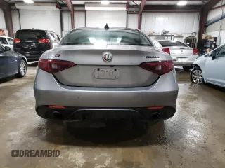 2019 Alfa Romeo Giulia Ti Sport with VIN ZARFANBN5K7615320, listed as a Copart auction lot 47382773 with 30,788 mi miles. Bid and sale history available at carsss.com. Image 6.