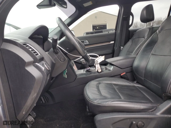 2019 Ford Explorer Limited with VIN 1FM5K8FH6KGB52401, listed as a Copart auction lot 85208344 with 105,006 mi miles and Salvage Title. Bid and sale history available at carsss.com. Image 7.