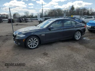 2011 BMW 5 Series 535i xDrive with VIN WBAFU7C59BC872920, listed as a Copart auction lot 51925995 with 136,790 mi miles and Salvage Title. Bid and sale history available at carsss.com. Image 1.