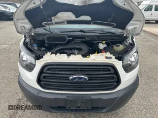 2018 Ford Transit Passenger XL z VIN 1FBZX2CM1JKA87138, wystawiony jako Copart lot #53706825 z przebiegiem 207 885 mil mil oraz Tytuł czysty. Historia ofert i sprzedaży dostępna na DreamBid. Obrazek 7.