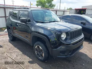 2017 Jeep Renegade Sport z VIN ZACCJAABXHPF59559, wystawiony jako IAAI lot #42670174 z przebiegiem 89 288 mil mil oraz . Historia ofert i sprzedaży dostępna na DreamBid. Obrazek 1.
