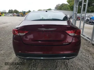 2015 Chrysler 200 Limited z VIN 1C3CCCAB4FN533300, wystawiony jako Copart lot #72953384 z przebiegiem Nie podano mil oraz Szkoda całkowita • Salvage title. Historia ofert i sprzedaży dostępna na DreamBid. Obrazek 6.