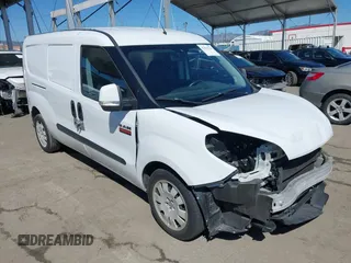 2016 Ram ProMaster City Cargo Tradesman SLT z VIN ZFBERFBT5G6C15750, wystawiony jako IAAI lot #41814726 z przebiegiem 72 505 mil mil oraz . Historia ofert i sprzedaży dostępna na DreamBid. Obrazek 1.