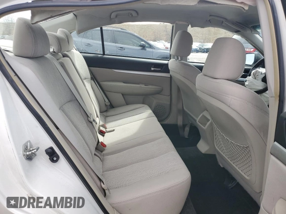 2013 Subaru Legacy 2.5i z VIN 4S3BMCA62D3040389, wystawiony jako Copart lot #50062795 z przebiegiem 181 180 mil mil oraz Szkoda całkowita • Salvage title. Historia ofert i sprzedaży dostępna na DreamBid. Obrazek 10.