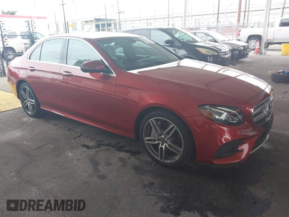 2019 Mercedes-Benz E 300 z VIN WDDZF4KB3KA489637, wystawiony jako IAAI lot #42053019 z przebiegiem 106 779 mil mil oraz . Historia ofert i sprzedaży dostępna na DreamBid. Obrazek 1.