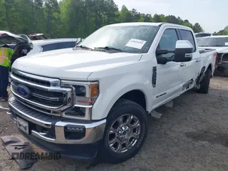 2020 Ford F-250 XL z VIN 1FT7W2BTXLEC16087, wystawiony jako IAAI lot #42033194 z przebiegiem 83 492 mil mil oraz . Historia ofert i sprzedaży dostępna na DreamBid. Obrazek 18.