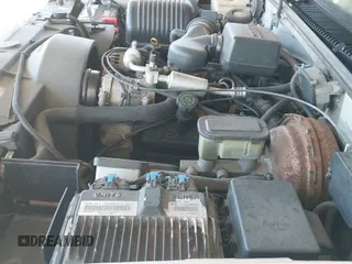 1996 Chevrolet Tahoe с VIN 3GNEK18R5TG157667, выставлен на аукционе IAAI как лот 41677181 с пробегом 190 849 миль миль и . История ставок и продаж доступна на DreamBid. Изображение 19.