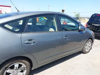2004 Toyota Prius with VIN JTDKB20U840035148, listed as a IAAI auction lot 42086608 with 87,207 mi miles and . Bid and sale history available at DreamBid. Image 13.