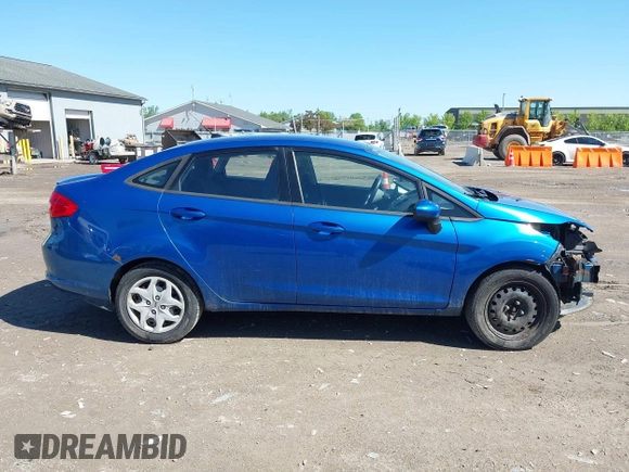 2011 Ford Fiesta SE z VIN 3FADP4BJXBM175601, wystawiony jako IAAI lot #42282031 z przebiegiem 157 658 mil mil oraz . Historia ofert i sprzedaży dostępna na DreamBid. Obrazek 14.