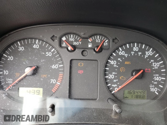 2002 Volkswagen GTI z VIN 9BWDE61J424028544, wystawiony jako Copart lot #72510214 z przebiegiem 169 449 mil mil oraz Szkoda całkowita • Salvage title. Historia ofert i sprzedaży dostępna na DreamBid. Obrazek 9.