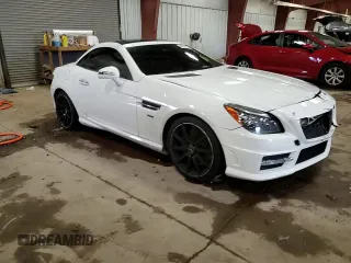 2014 Mercedes-Benz SLK 250 with VIN WDDPK4HA8EF092580, listed as a Copart auction lot 80237154 with 111,151 mi miles and Clean title. Bid and sale history available at DreamBid. Image 13.