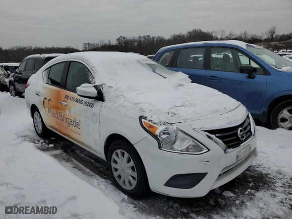 2015 Nissan Versa S Plus with VIN 3N1CN7AP4FL842311, listed as a Copart auction lot 44345395 with 107,762 mi miles and Clean Title. Bid and sale history available at carsss.com. Image 4.