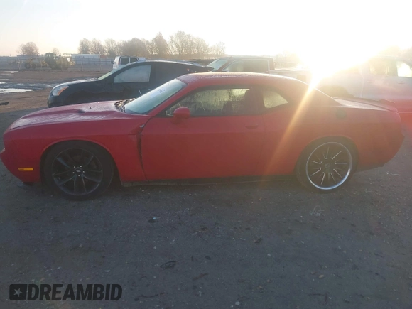 2011 Dodge Challenger z VIN 2B3CJ4DGXBH561850, wystawiony jako IAAI lot #41139802 z przebiegiem 155 948 mil mil oraz . Historia ofert i sprzedaży dostępna na DreamBid. Obrazek 14.