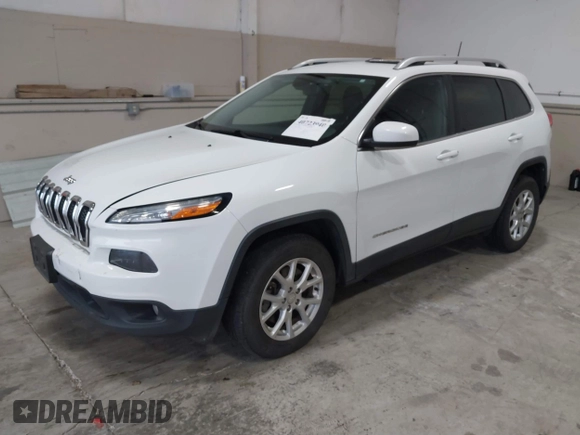 2016 Jeep Cherokee Latitude with VIN 1C4PJMCS5GW341286, listed as a IAAI auction lot 40723940 with 113,040 mi miles and . Bid and sale history available at DreamBid. Image 19.