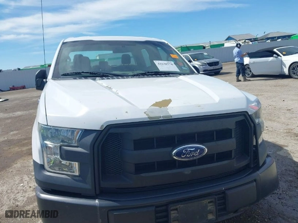 2015 Ford F-150 XL with VIN 1FTEW1CF5FKE60651, listed as a IAAI auction lot 41630778 with 150,815 mi miles. Bid and sale history available at carsss.com. Image 12.