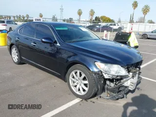 2007 Lexus LS 460 with VIN JTHBL46F375051779, listed as a IAAI auction lot 41773057 with 86,768 mi miles. Bid and sale history available at carsss.com. Image 1.