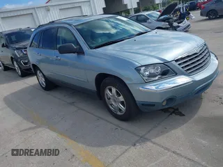 2006 Chrysler Pacifica Touring z VIN 2A4GM68476R876294, wystawiony jako IAAI lot #42038995 z przebiegiem 96 814 mil mil oraz . Historia ofert i sprzedaży dostępna na DreamBid. Obrazek 1.