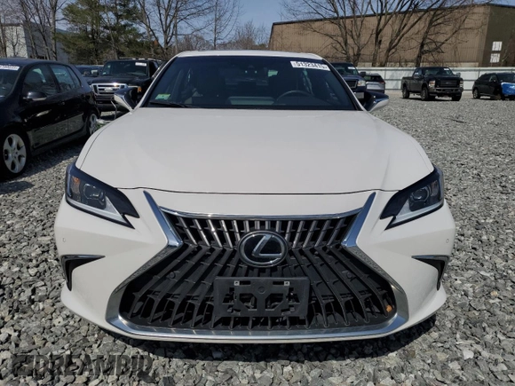 2023 Lexus ES 350 with VIN 58ADZ1B11PU150953, listed as a Copart auction lot 51323415 with 20,325 mi miles and Salvage Title. Bid and sale history available at DreamBid. Image 5.
