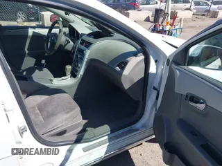 2012 Chevrolet Malibu 1LT with VIN 1G1ZC5E08CF109921, listed as a IAAI auction lot 42105059 with 186,351 mi miles and . Bid and sale history available at DreamBid. Image 5.