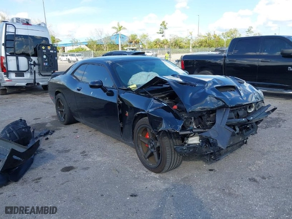2019 Dodge Challenger R/T Scat Pack with VIN 2C3CDZFJ0KH741192, listed as a IAAI auction lot 41623413 with 41,725 mi miles. Bid and sale history available at carsss.com. Image 1.