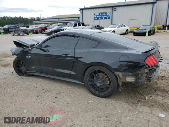 2017 Ford Mustang GT z VIN 1FA6P8CFXH5212459, wystawiony jako Copart lot #56038425 z przebiegiem 175 696 mil mil oraz Szkoda całkowita • Salvage title. Historia ofert i sprzedaży dostępna na DreamBid. Obrazek 2.