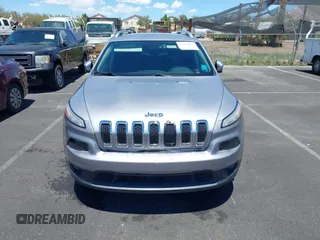 2017 Jeep Cherokee Latitude with VIN 1C4PJMCB1HD213964, listed as a IAAI auction lot 42263437 with 105,618 mi miles and . Bid and sale history available at DreamBid. Image 12.