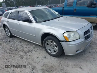 2007 Dodge Magnum z VIN 2D4FV47TX7H641359, wystawiony jako IAAI lot #42015193 z przebiegiem 181 718 mil mil oraz . Historia ofert i sprzedaży dostępna na DreamBid. Obrazek 1.
