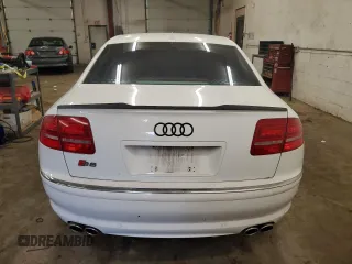2008 Audi S8 z VIN WAUPN94E88N010023, wystawiony jako Copart lot #46978255 z przebiegiem 160 586 mil mil oraz Szkoda całkowita • Salvage title. Historia ofert i sprzedaży dostępna na DreamBid. Obrazek 6.