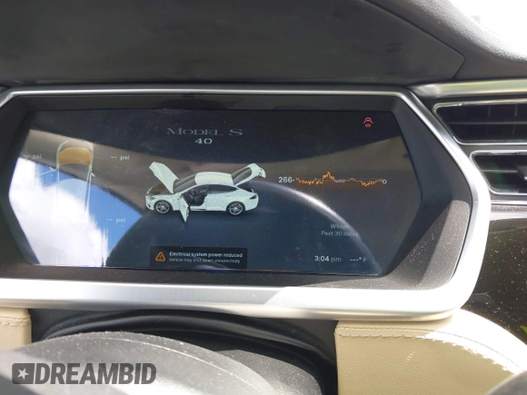 2013 Tesla Model S с VIN 5YJSA1AC8DFP10260, выставлен на аукционе IAAI как лот 42545156 с пробегом 121 329 миль миль и . История ставок и продаж доступна на DreamBid. Изображение 7.