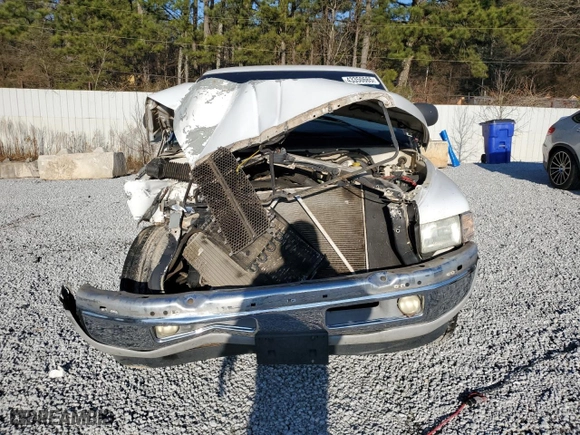 1999 Dodge Ram 1500 with VIN 3B7HC13Y3XG230266, listed as a Copart auction lot 43350665 with 197,897 mi miles and Salvage Title. Bid and sale history available at carsss.com. Image 5.