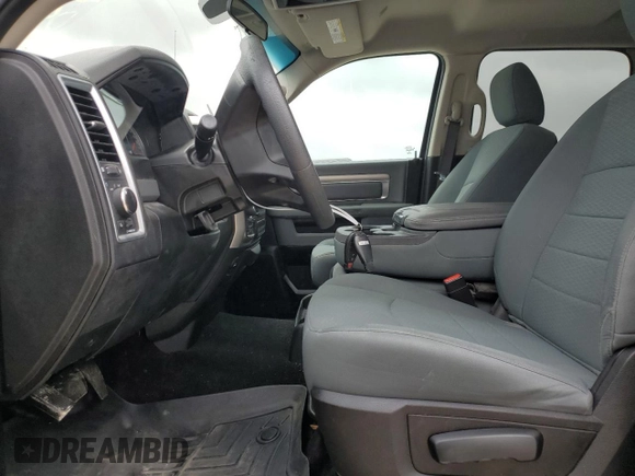 2020 Ram 1500 SLT z VIN 1C6RR7TT7LS101788, wystawiony jako Copart lot #51810895 z przebiegiem 109 046 mil mil oraz Szkoda całkowita • Salvage title. Historia ofert i sprzedaży dostępna na DreamBid. Obrazek 7.
