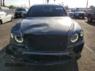 2021 Bentley Bentayga Speed z VIN SJAAR2ZV3MC036226, wystawiony jako Copart lot #72161594 z przebiegiem 23 717 mil mil oraz Szkoda całkowita • Salvage title. Historia ofert i sprzedaży dostępna na DreamBid. Obrazek 5.