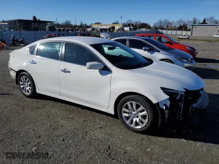 2016 Nissan Altima 2.5 S with VIN 1N4AL3AP1GN325199, listed as a Copart auction lot 85508464 with 60,646 mi miles and Salvage Title. Bid and sale history available at carsss.com. Image 4.
