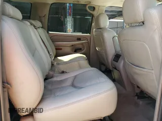 2004 Chevrolet Suburban LT with VIN 3GNFK16T44G308213, listed as a Copart auction lot 59416235 with 297,603 mi miles and Salvage title. Bid and sale history available at DreamBid. Image 11.