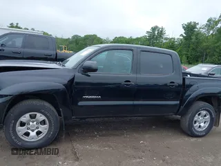 2015 Toyota Tacoma с VIN 3TMLU4EN2FM202275, выставлен на аукционе IAAI как лот 42523799 с пробегом 76 170 миль миль и . История ставок и продаж доступна на DreamBid. Изображение 14.