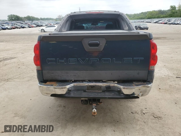 2005 Chevrolet Avalanche LS z VIN 3GNEC12Z55G273217, wystawiony jako Copart lot #60376605 z przebiegiem 265 479 mil mil oraz Czysty tytuł • Clean title. Historia ofert i sprzedaży dostępna na DreamBid. Obrazek 6.