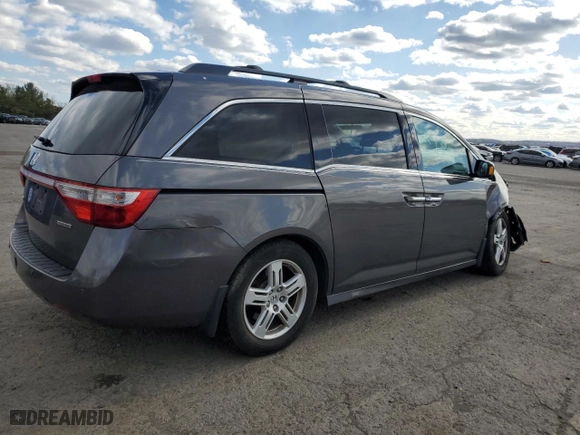 2013 Honda Odyssey Touring with VIN 5FNRL5H96DB010599, listed as a Copart auction lot 52316325 with 179,840 mi miles and Salvage Title. Bid and sale history available at carsss.com. Image 3.