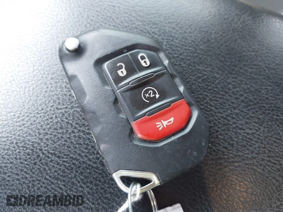 2021 Jeep Gladiator Freedom с VIN 1C6HJTAG2ML512027, выставлен на аукционе IAAI как лот 42333415 с пробегом 60 849 миль миль и . История ставок и продаж доступна на DreamBid. Изображение 11.