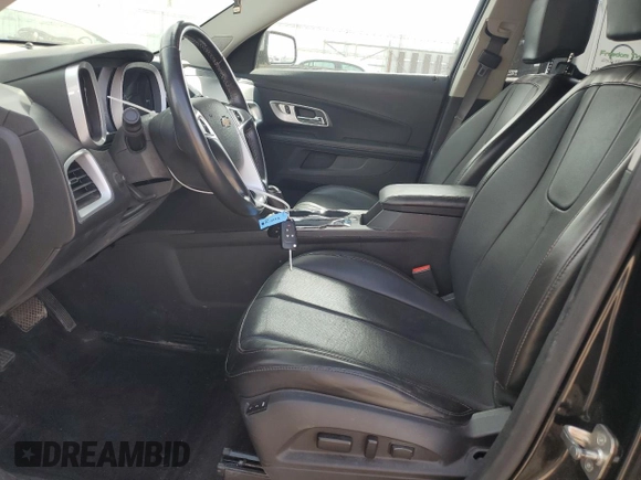 2016 Chevrolet Equinox LTZ z VIN 2GNFLGEK8G6275855, wystawiony jako Copart lot #52426705 z przebiegiem 101 064 mil mil oraz Szkoda całkowita • Salvage title. Historia ofert i sprzedaży dostępna na DreamBid. Obrazek 7.