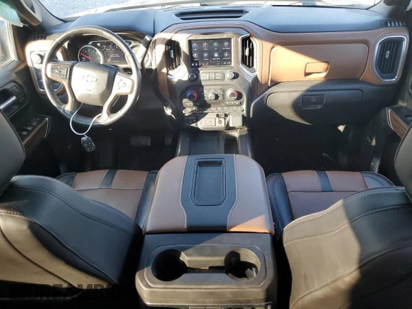 2019 Chevrolet Silverado 1500 High Country with VIN 1GCUYHED1KZ147317, listed as a Copart auction lot 43194955 with 104,985 mi miles and Salvage Title. Bid and sale history available at carsss.com. Image 8.
